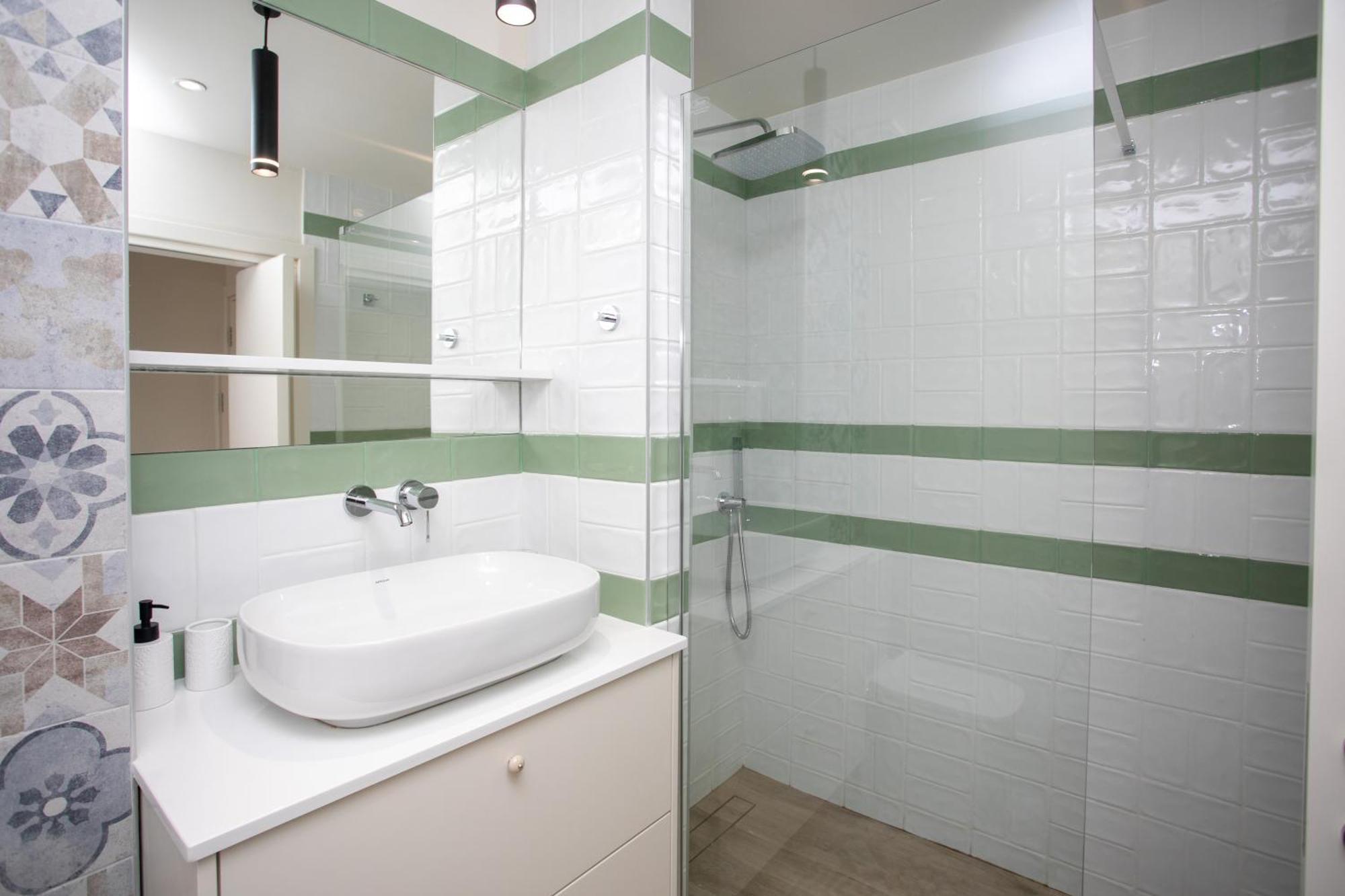 Palmove Luxurious Beachfront Apt Larnaca Zewnętrze zdjęcie
