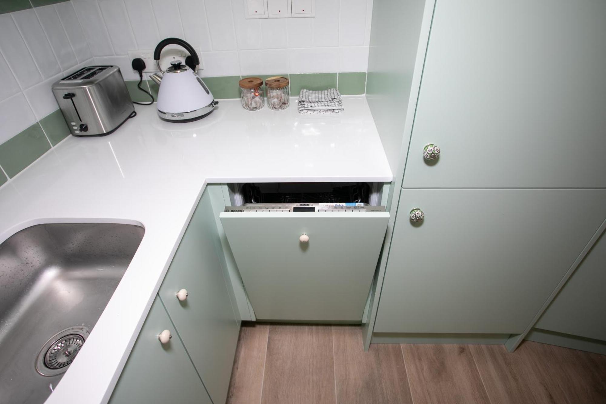 Palmove Luxurious Beachfront Apt Larnaca Zewnętrze zdjęcie